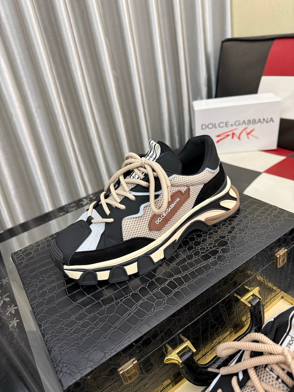 Dolce & Gabbana DG Silk Calfskin & Nubuck Casual Sneakers