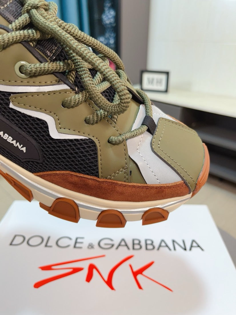 Dolce & Gabbana DG Men's Suede & Waterproof-Fabric Casual Sneakers