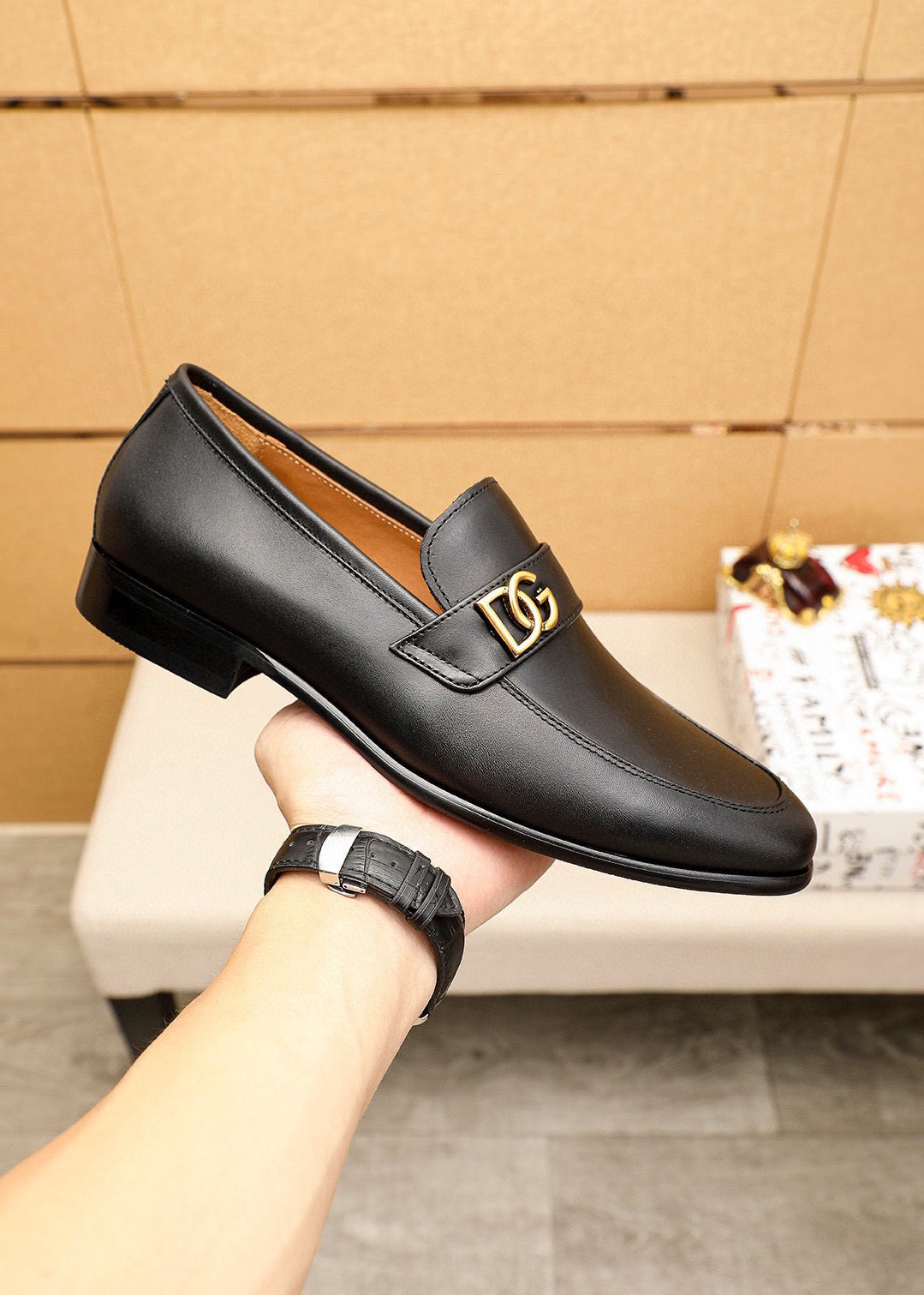 Dolce & Gabbana DG Men's Italian Calfskin Dress Shoes