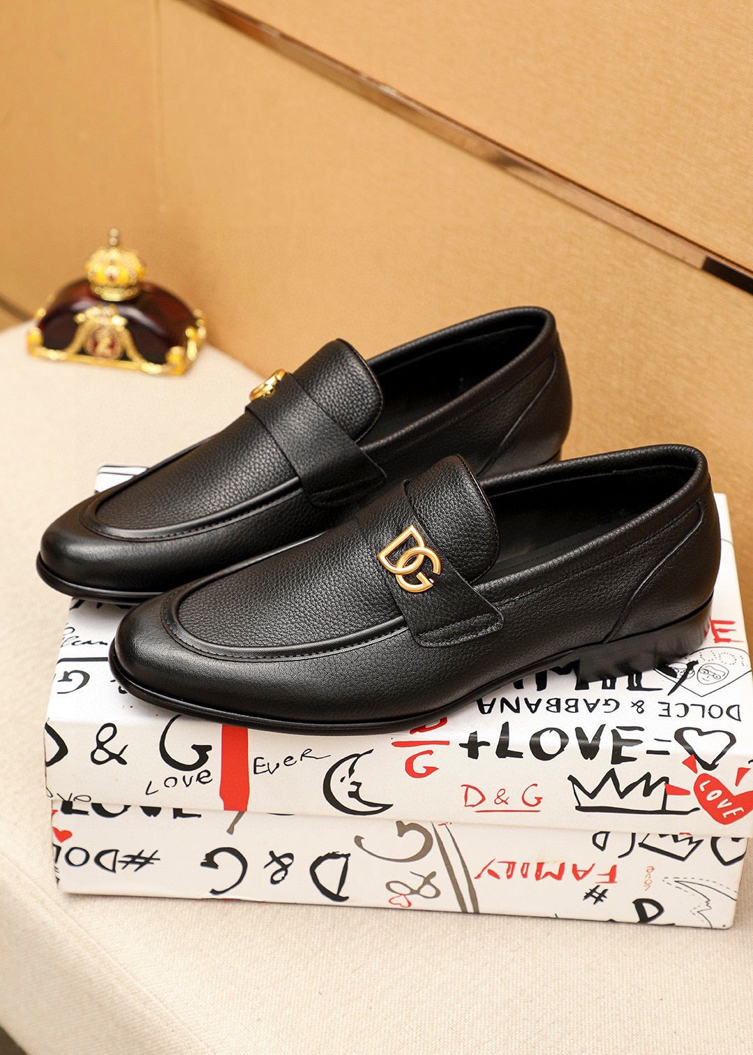 Dolce & Gabbana DG Men's Italian Calfskin Dress Shoes