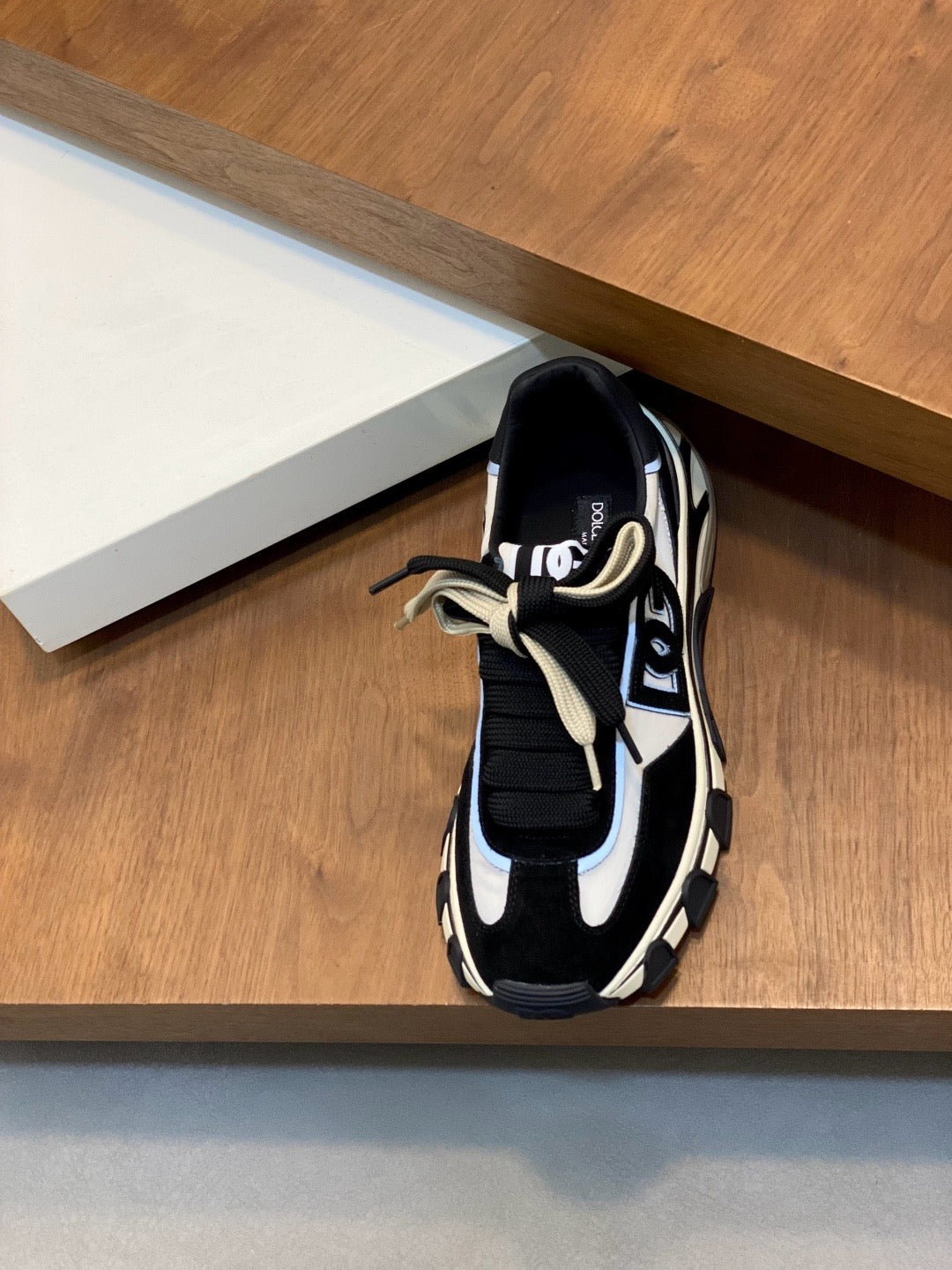 Dolce & Gabbana DG Couple's Oxford & Lace Sneakers