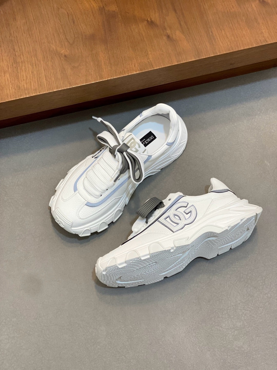 Dolce & Gabbana DG Couple's Oxford & Lace Sneakers