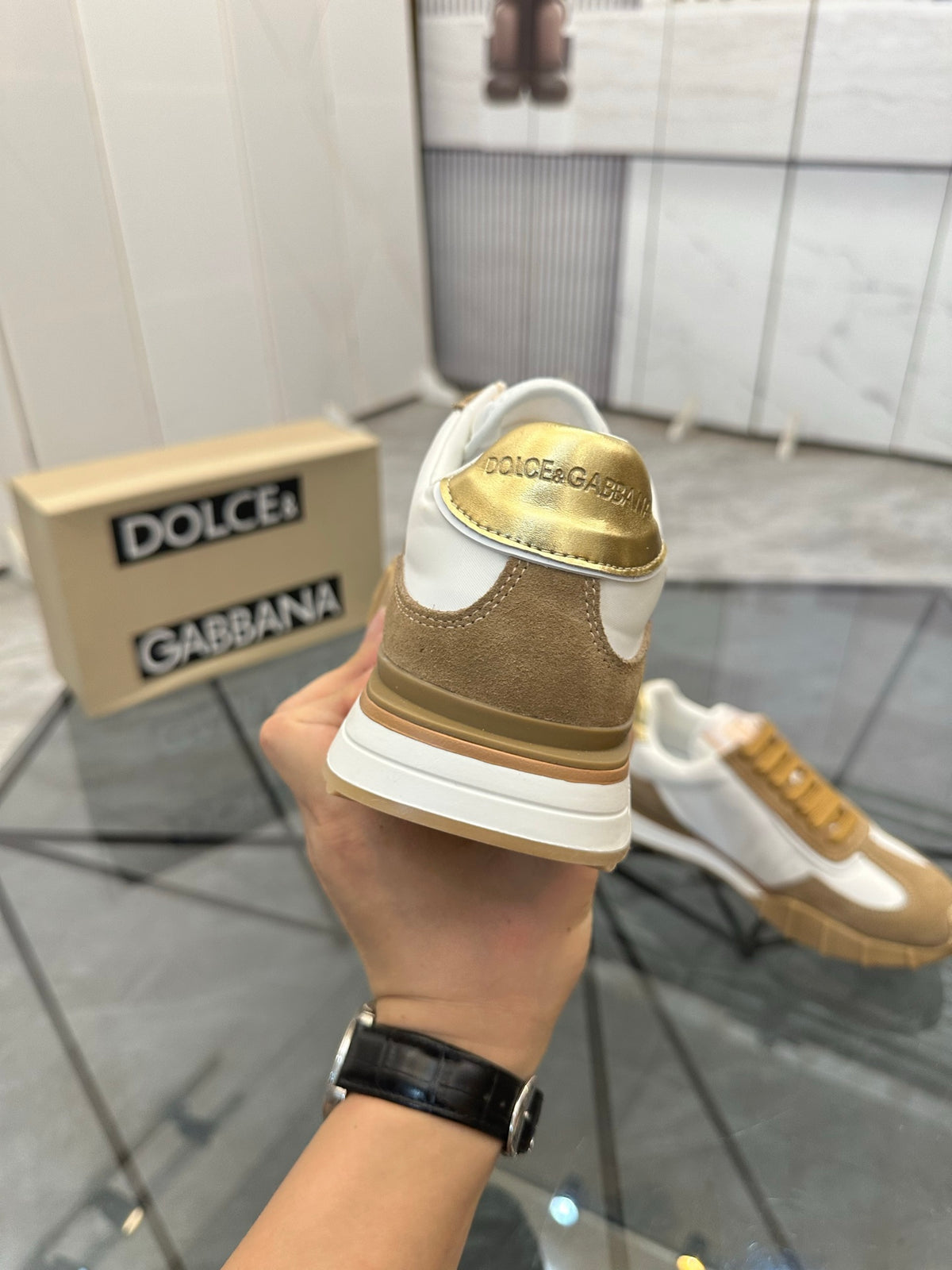 Dolce & Gabbana DG Low-Top Casual Shoes