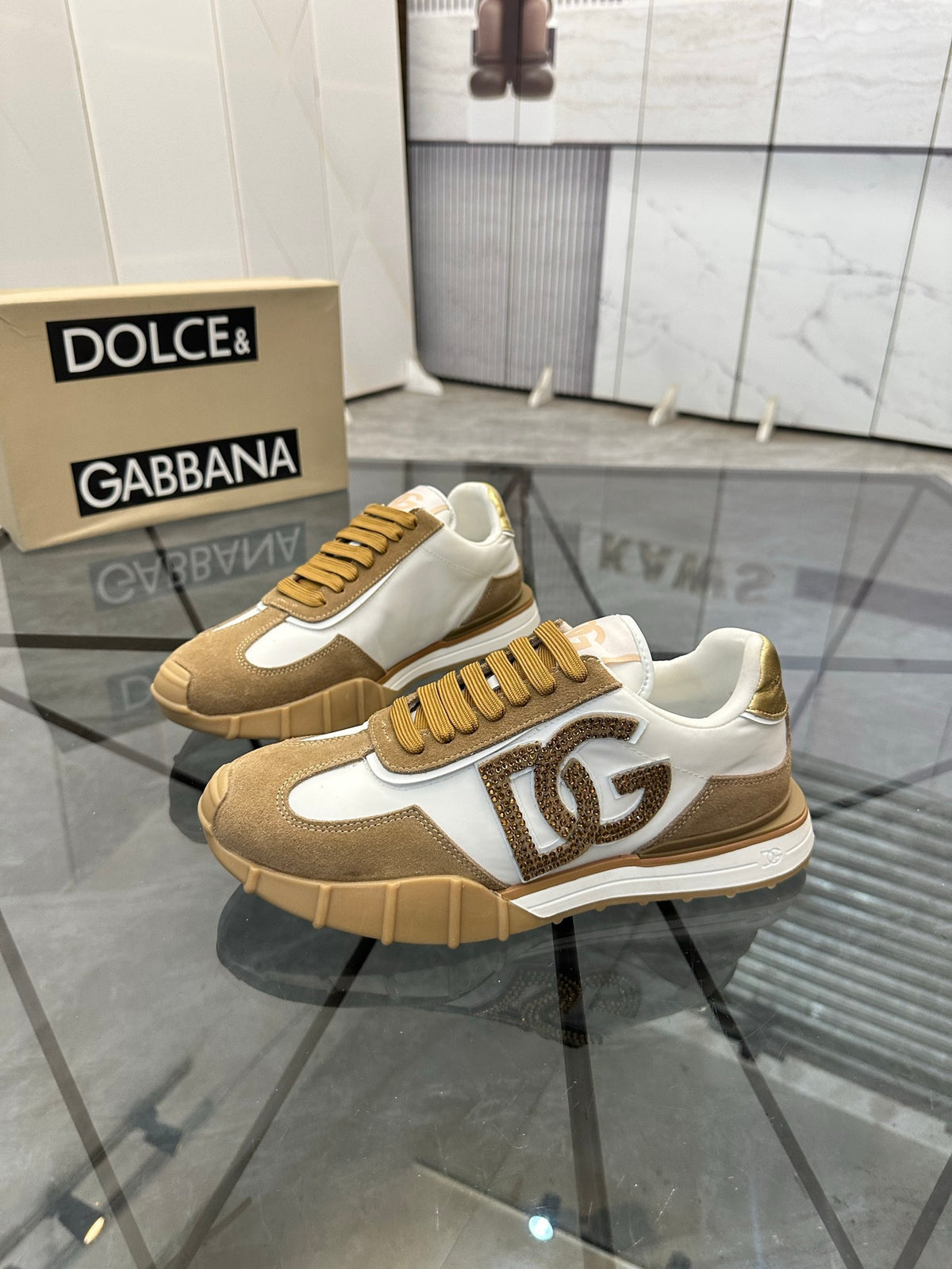 Dolce & Gabbana DG Low-Top Casual Shoes
