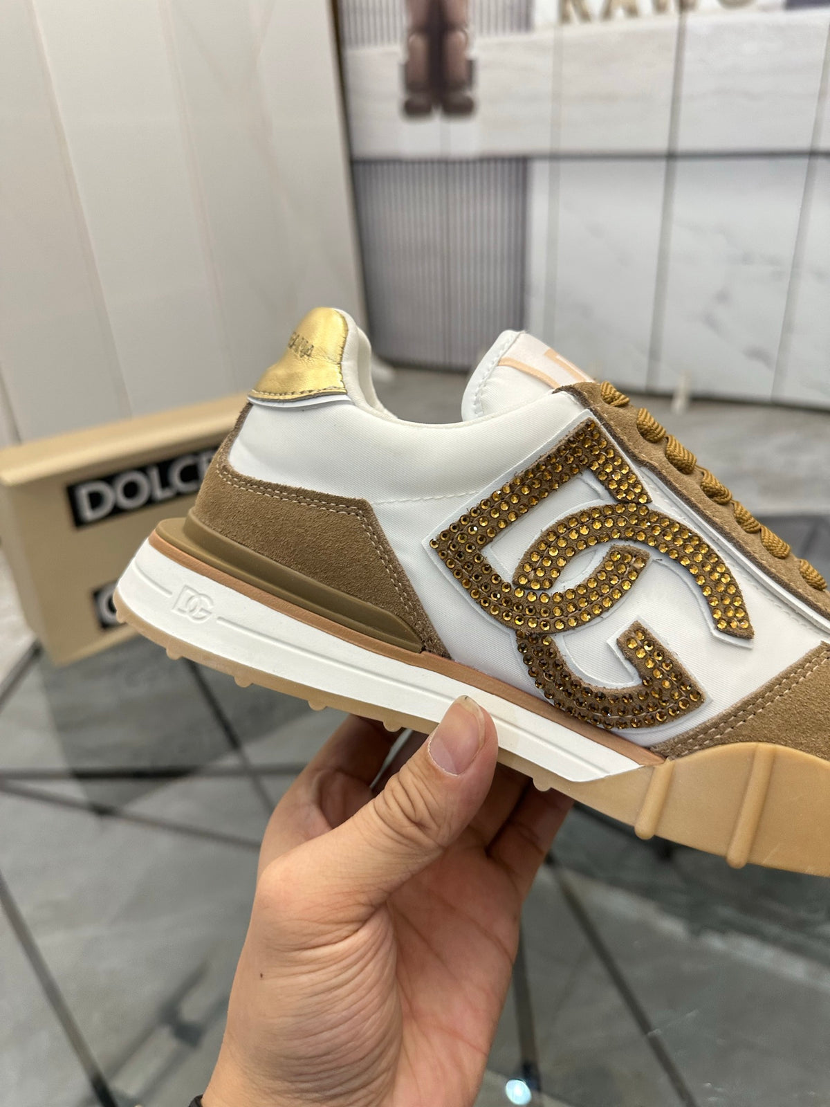 Dolce & Gabbana DG Low-Top Casual Shoes