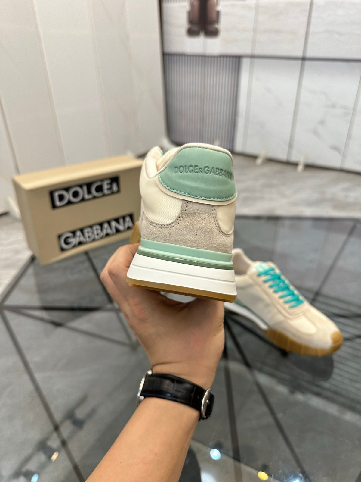 Dolce & Gabbana DG Low-Top Casual Shoes