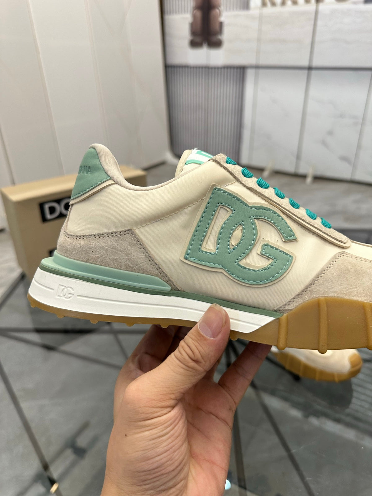 Dolce & Gabbana DG Low-Top Casual Shoes