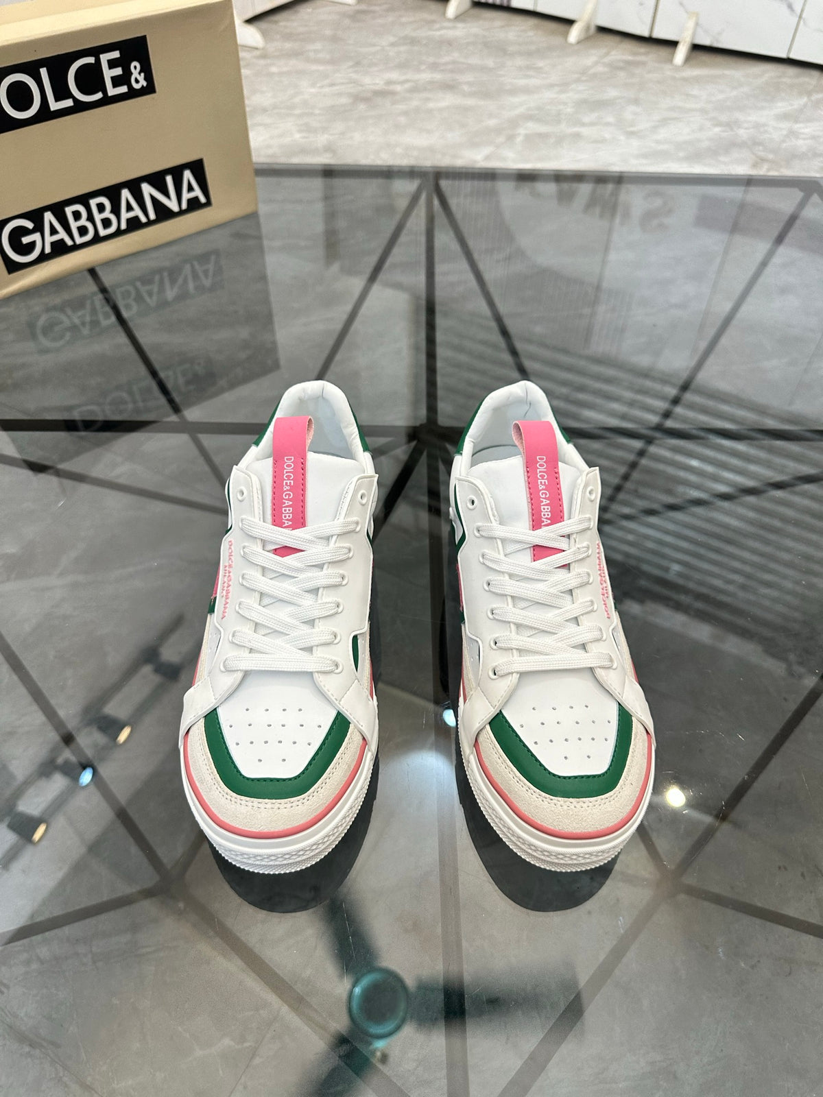 Dolce & Gabbana DG Low-Top Casual Shoes