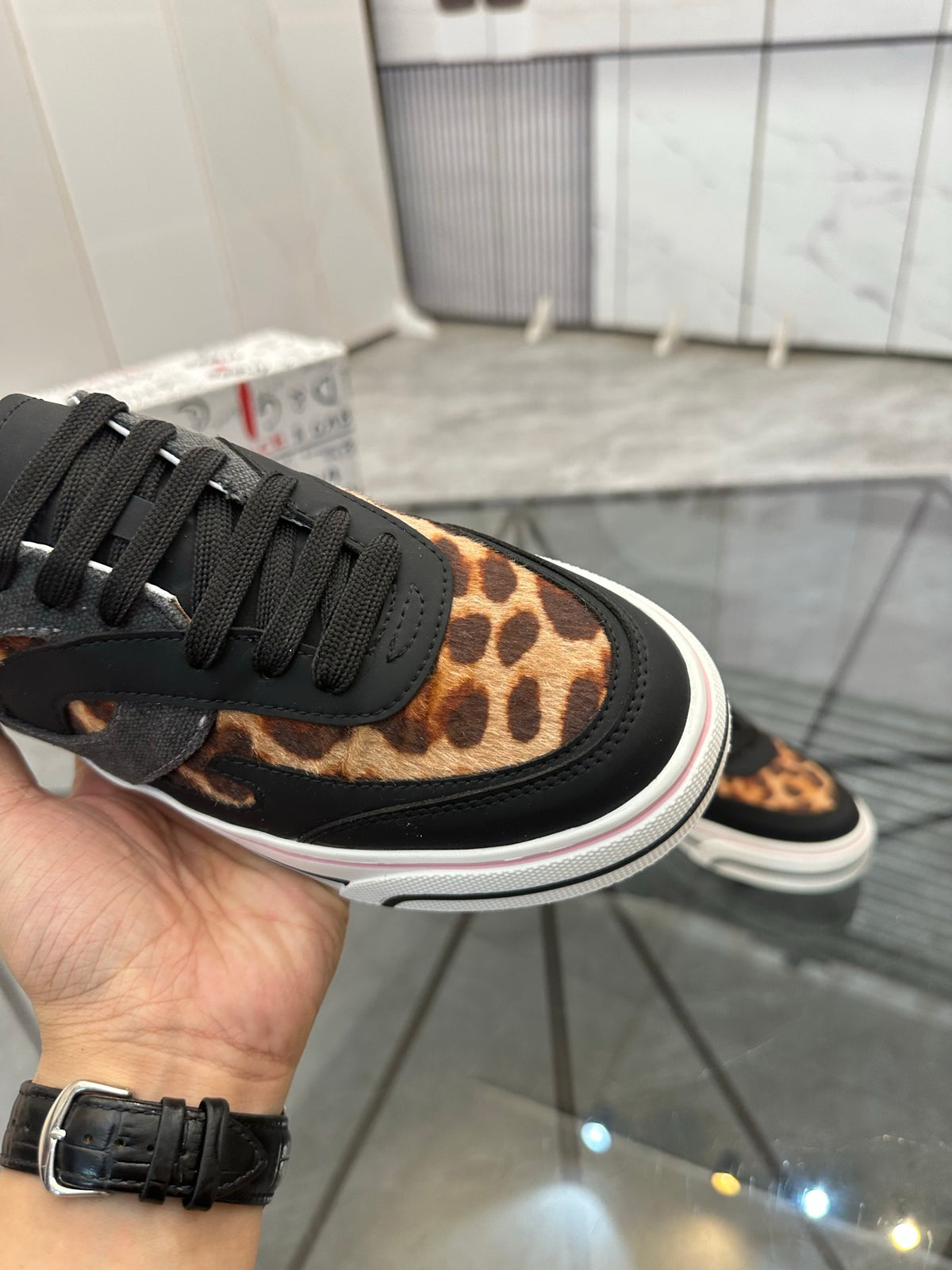 Dolce & Gabbana DG Low-Top Casual Shoes