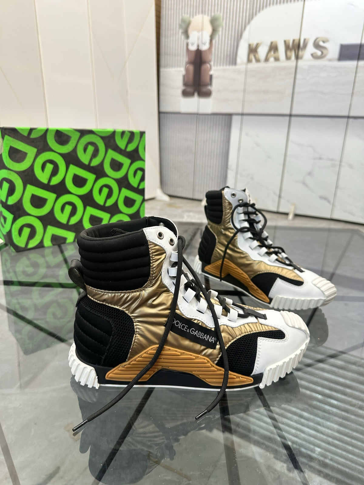 Dolce & Gabbana DG High-Top Casual Sneakers