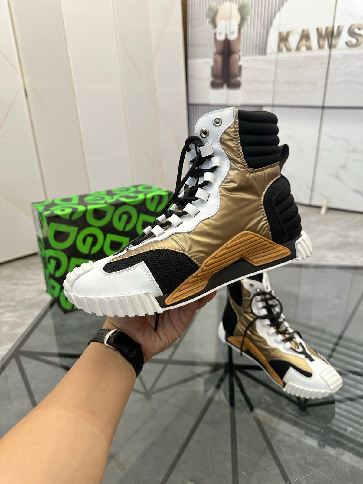 Dolce & Gabbana DG High-Top Casual Sneakers