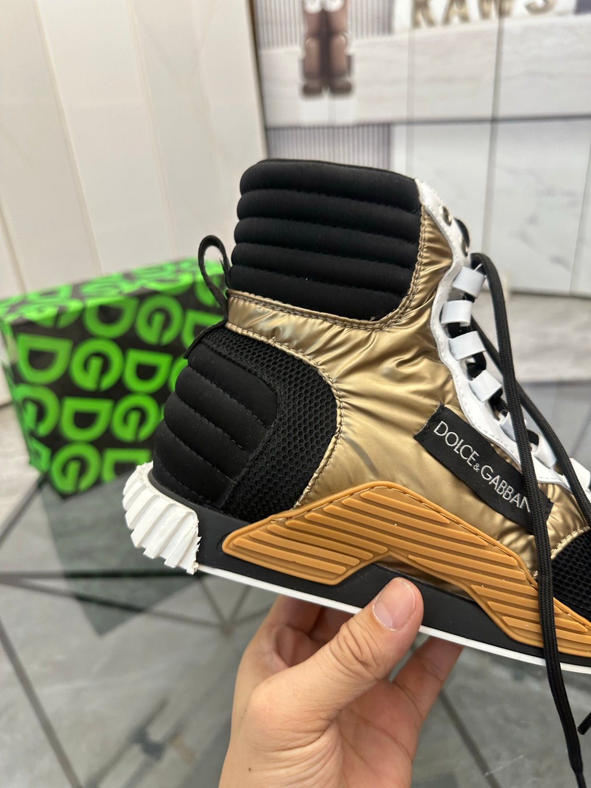 Dolce & Gabbana DG High-Top Casual Sneakers