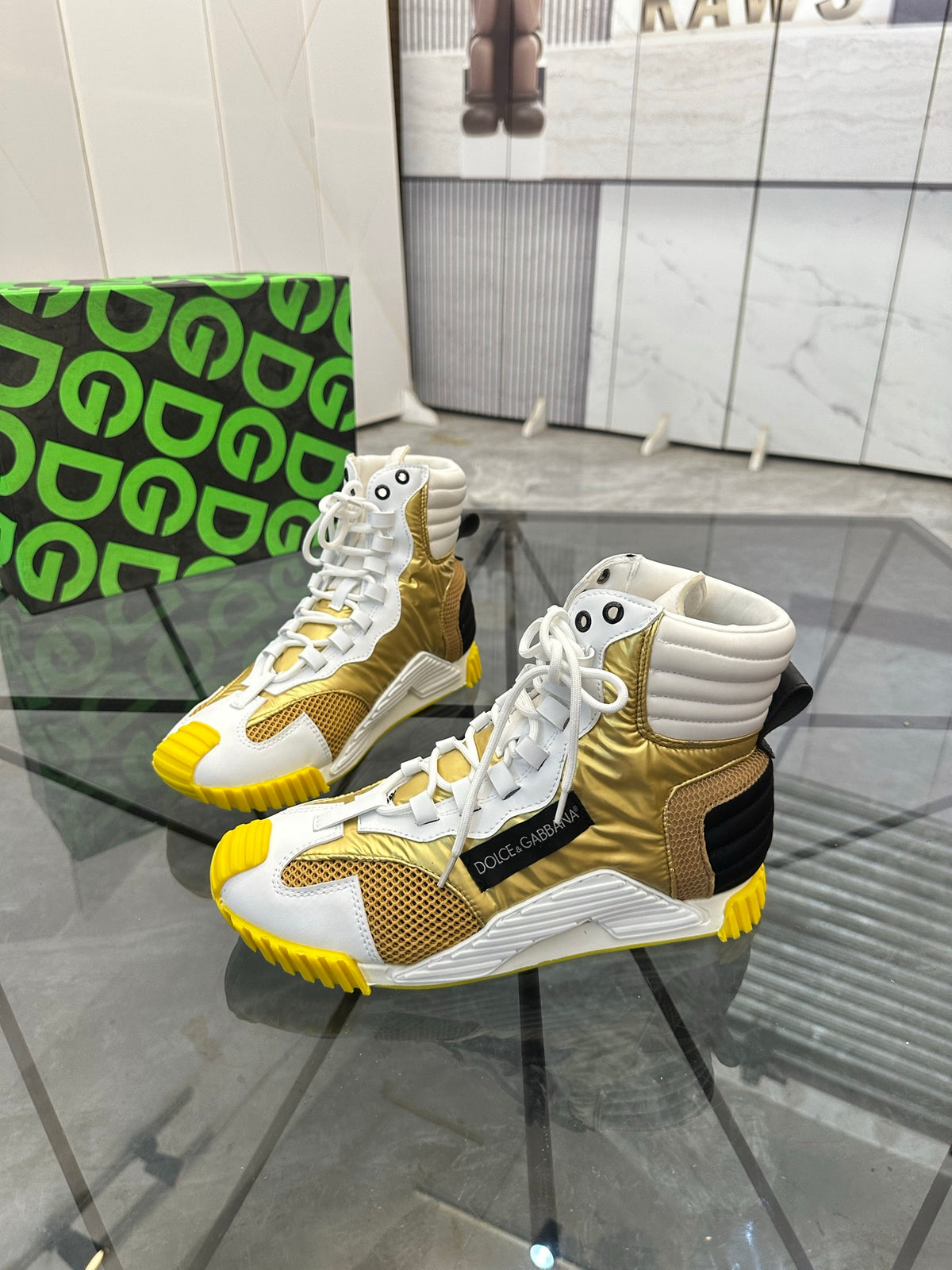 Dolce & Gabbana DG High-Top Casual Sneakers