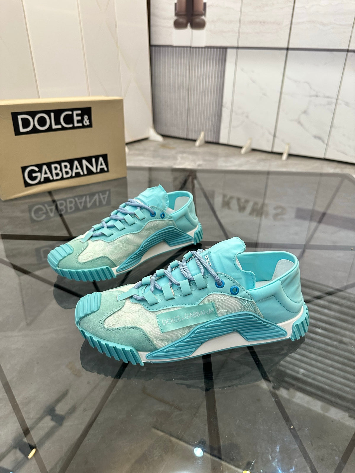 Dolce & Gabbana DG Low-Top Casual Shoes