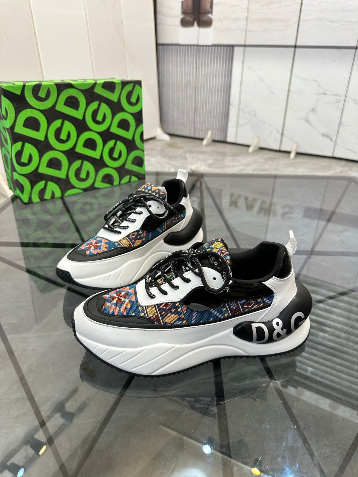 Dolce & Gabbana DG Low-Top Casual Shoes