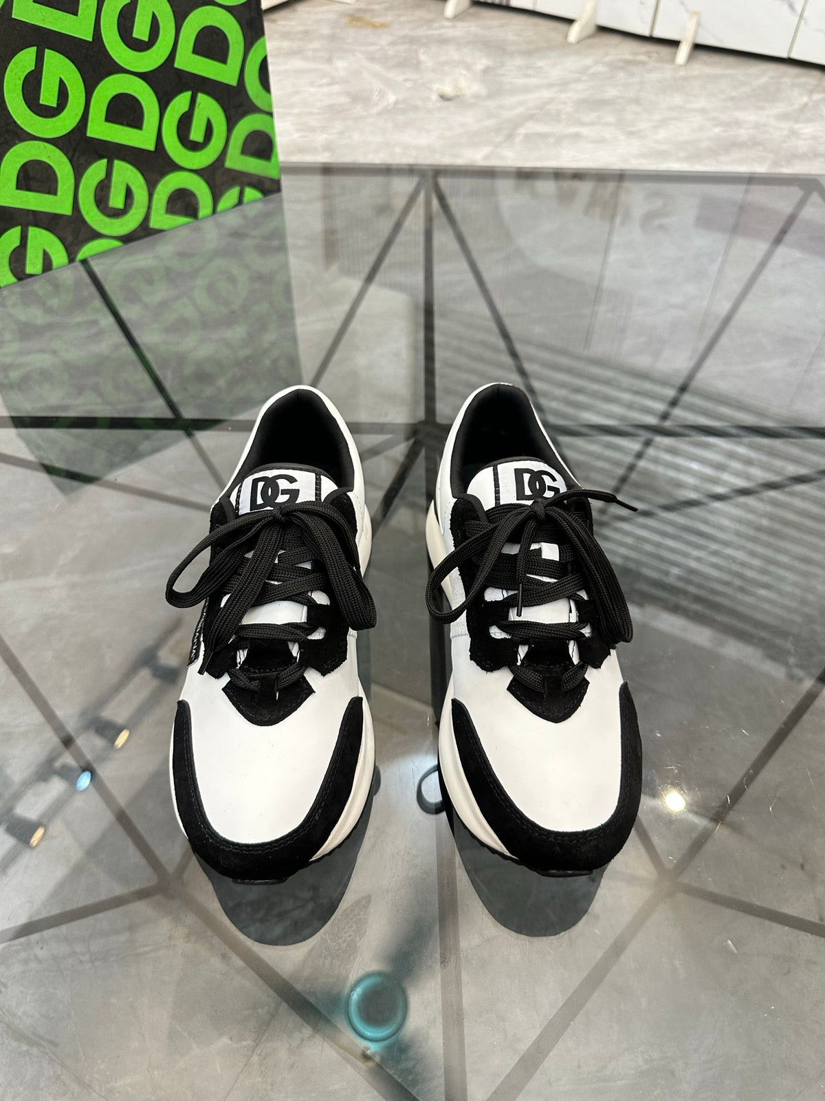 Dolce & Gabbana DG Low-Top Casual Shoes