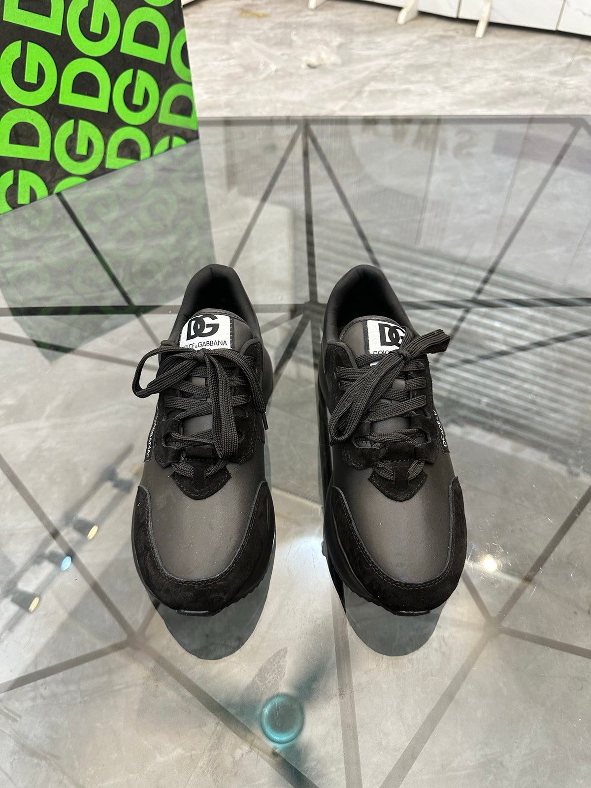 Dolce & Gabbana DG Low-Top Casual Shoes
