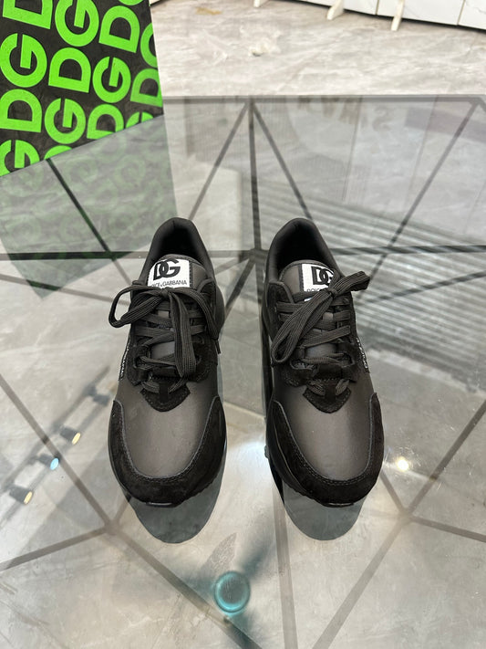 Dolce & Gabbana DG Low-Top Casual Shoes