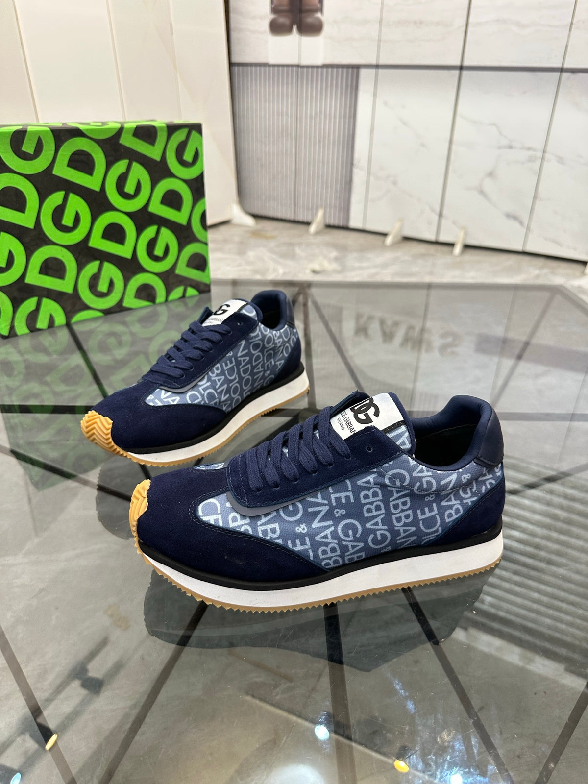 Dolce & Gabbana DG Low-Top Casual Shoes