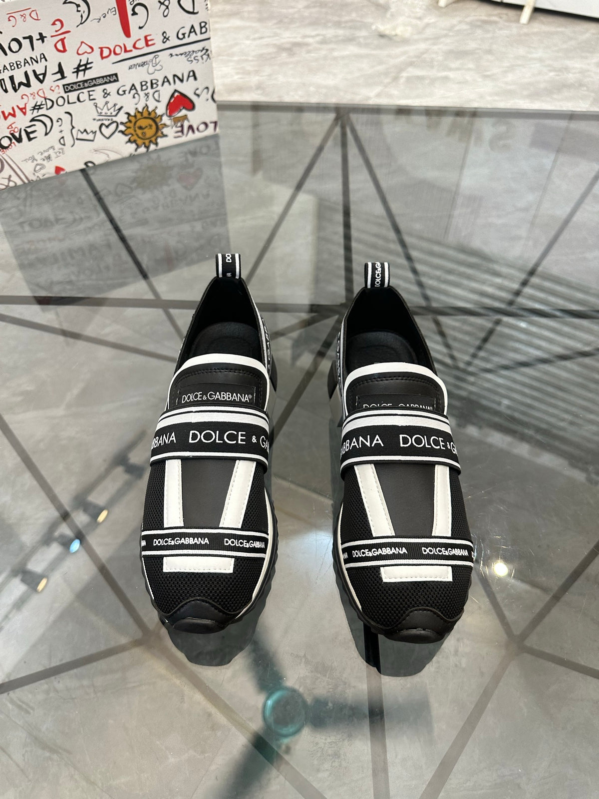 Dolce & Gabbana DG Low-Top Casual Shoes