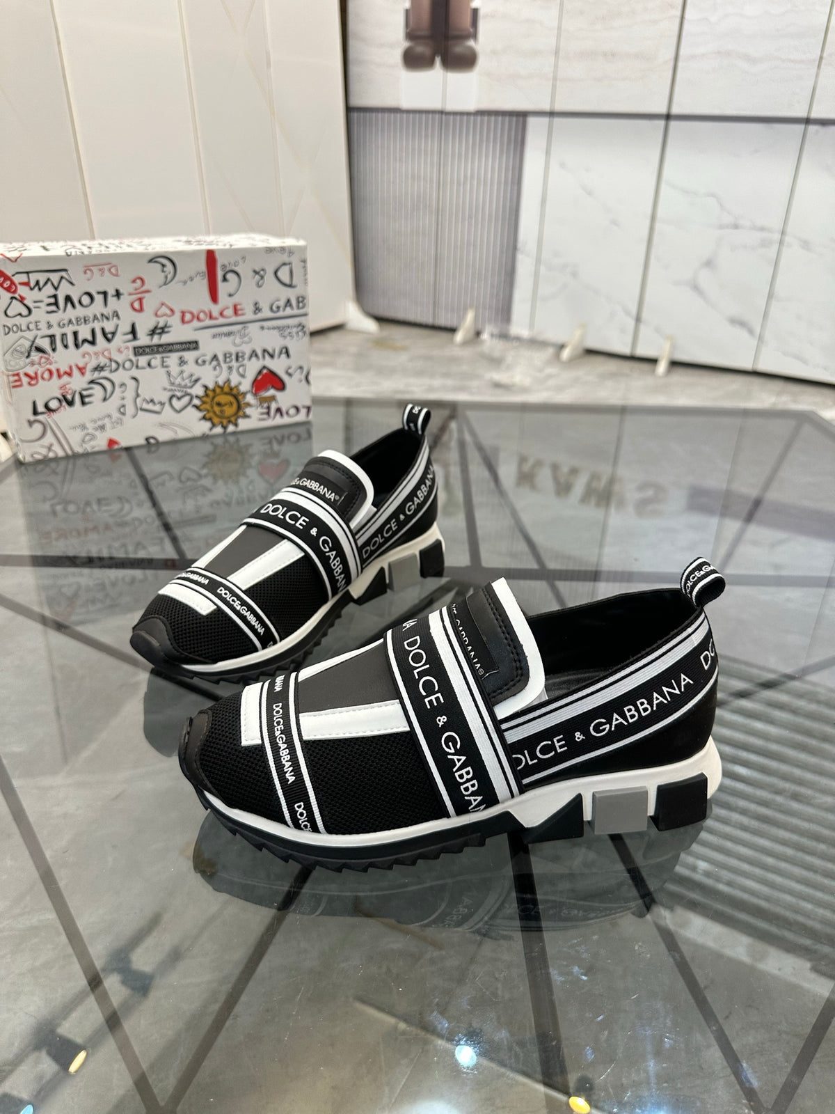 Dolce & Gabbana DG Low-Top Casual Shoes