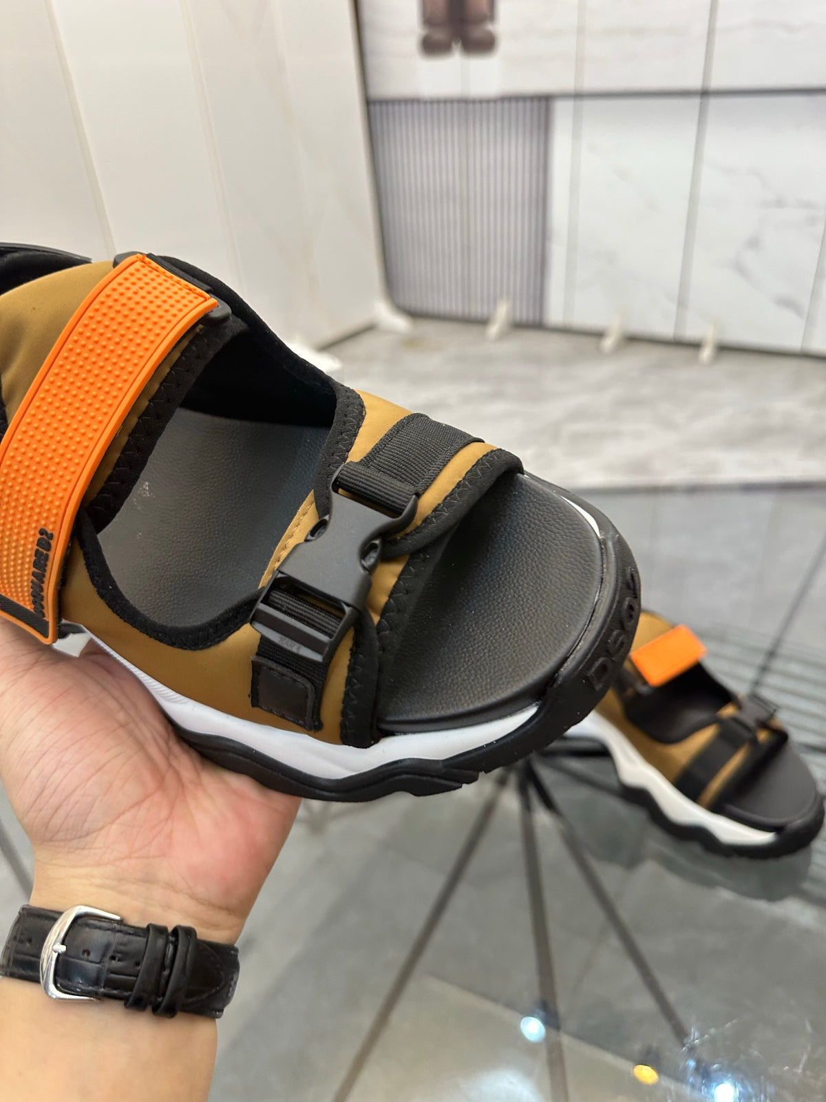 Dolce & Gabbana DG Sandals