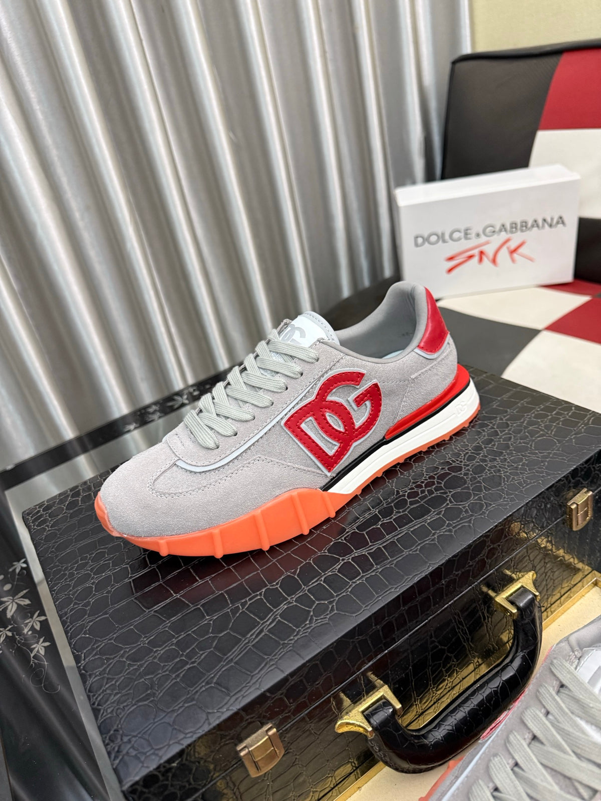 Dolce & Gabbana DG Silk Calfskin & Nubuck Casual Sneakers