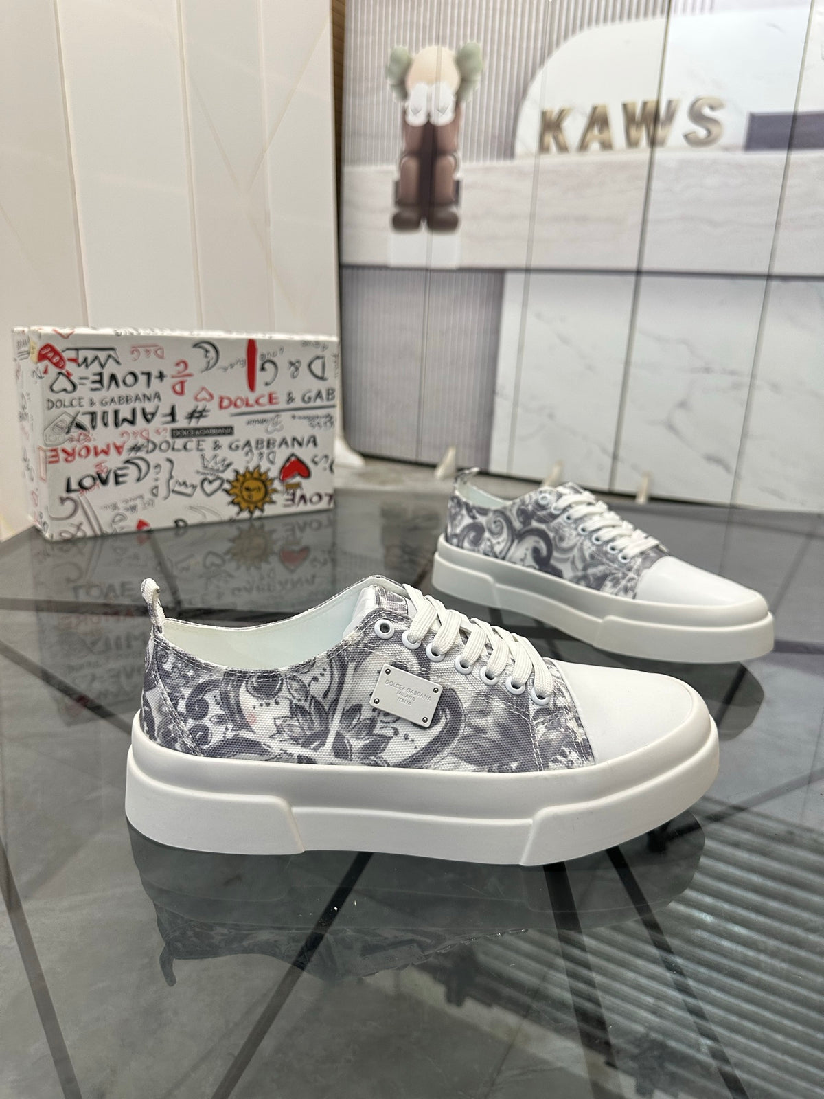 Dolce & Gabbana DG Low-Top Casual Shoes