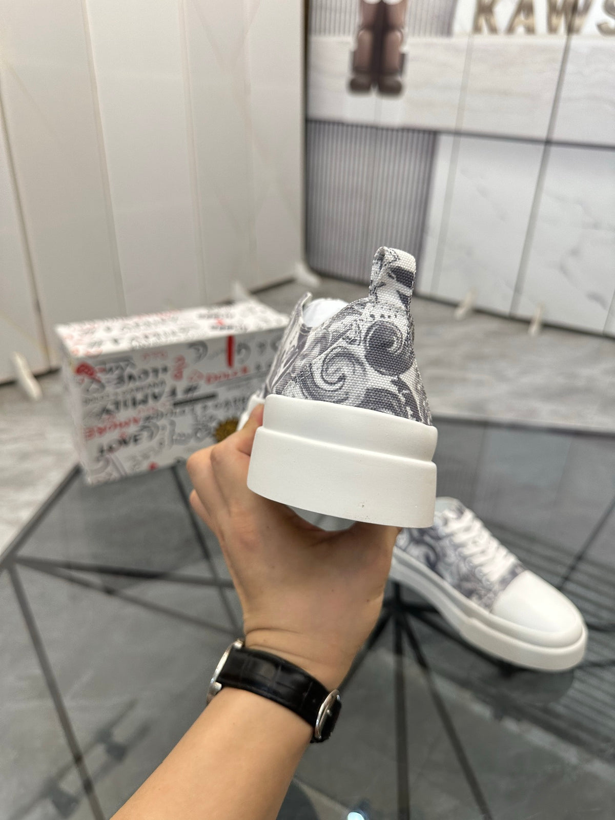 Dolce & Gabbana DG Low-Top Casual Shoes