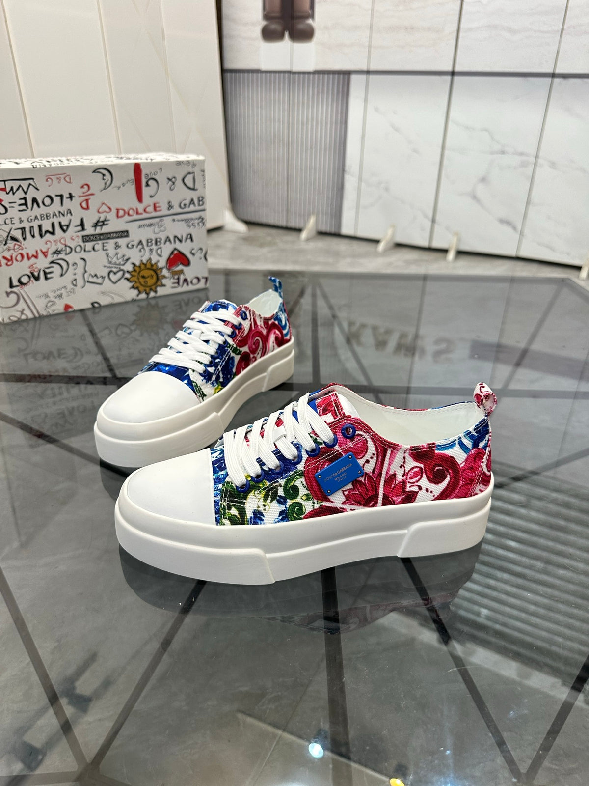 Dolce & Gabbana DG Low-Top Casual Shoes