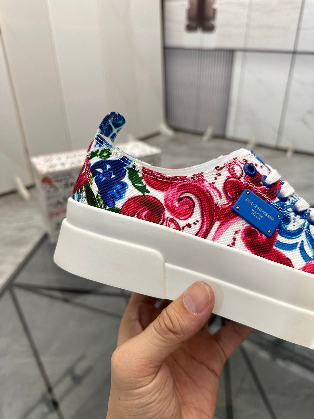 Dolce & Gabbana DG Low-Top Casual Shoes