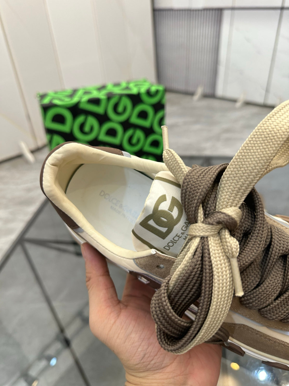 Dolce & Gabbana DG Low-Top Casual Shoes