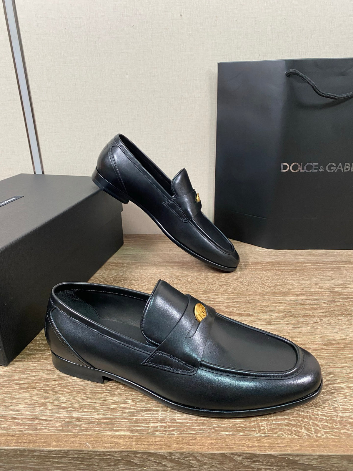 Dolce & Gabbana DG Men's Moccasin Loafers with Metal Horsebit