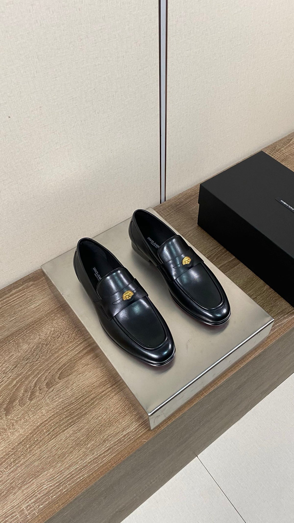 Dolce & Gabbana DG Men's Moccasin Loafers with Metal Horsebit