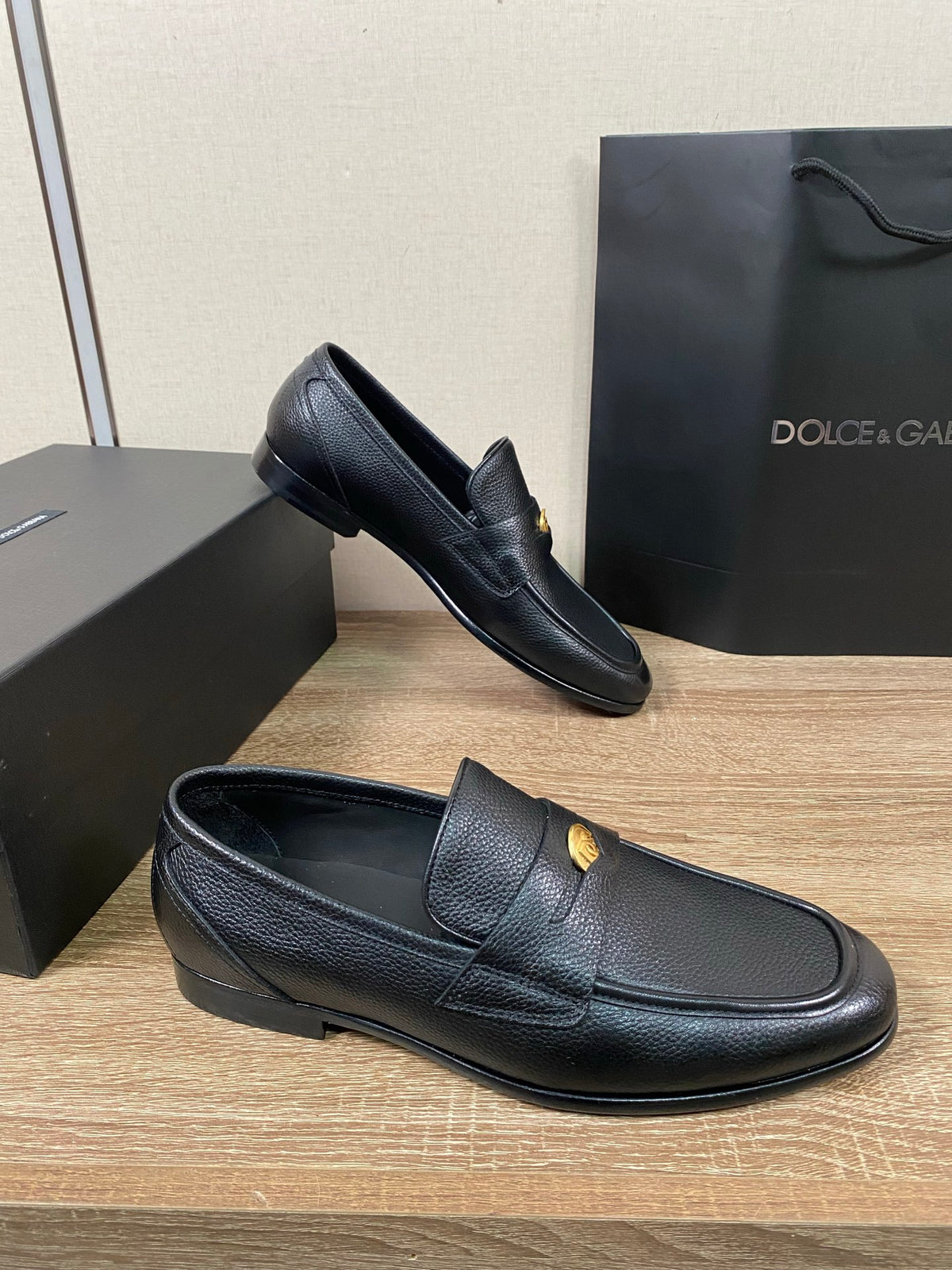 Dolce & Gabbana DG Men's Moccasin Loafers with Metal Horsebit