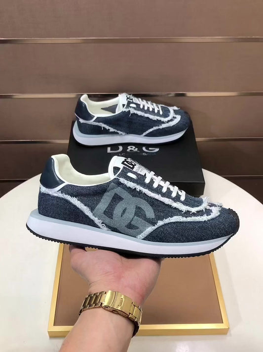 Dolce & Gabbana DG Low-Top Sneakers in Calfskin