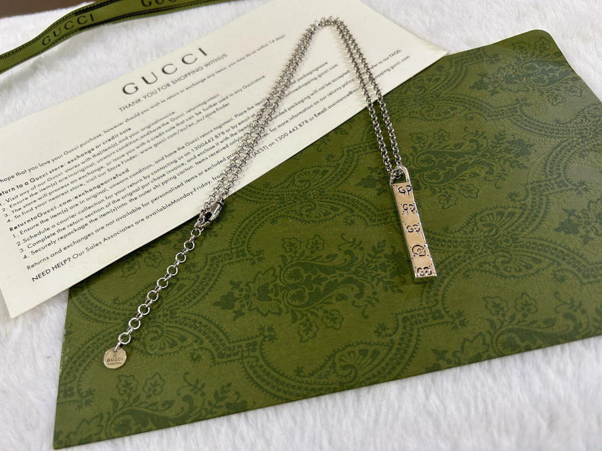 skull Necklace for women - alternate angle view 3