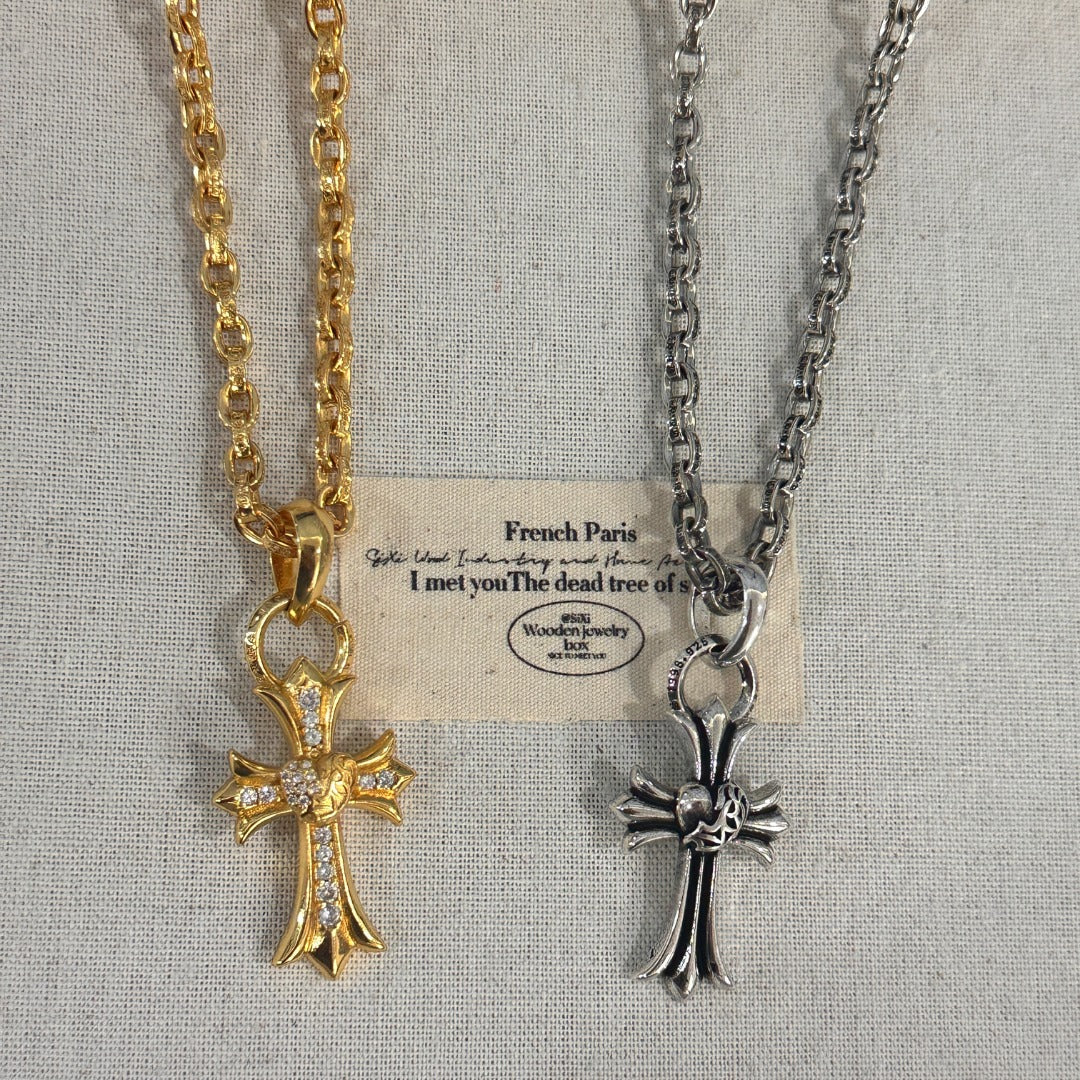 fashion accessory for women - alternate angle view 4